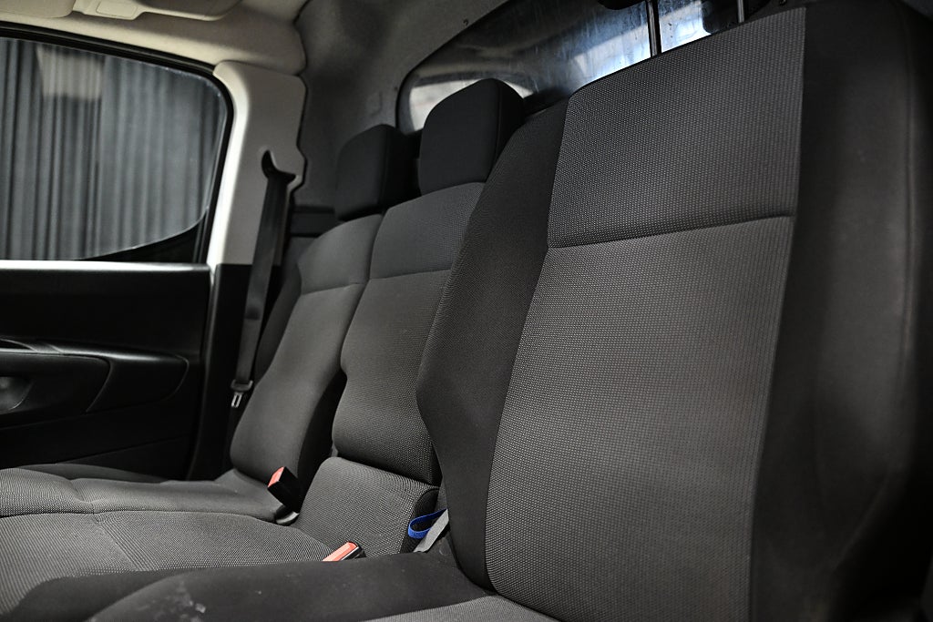 4d40153d d4b3 2fbb e232 000037fc553c.jpg