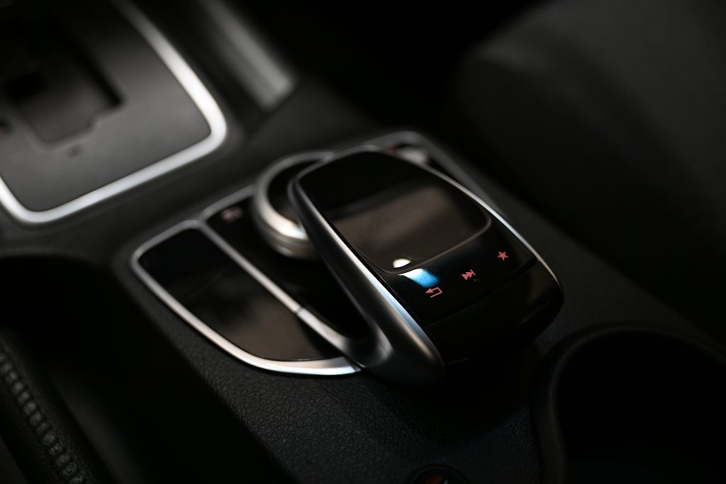 4f5f8324 9bdb 8b7d 25a4 0000ff19edd7.jpg