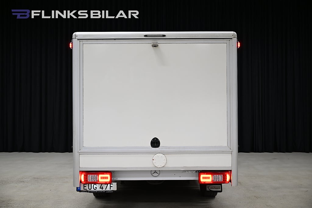 53bbd600 b5c0 f542 a679 00000472f252.jpg