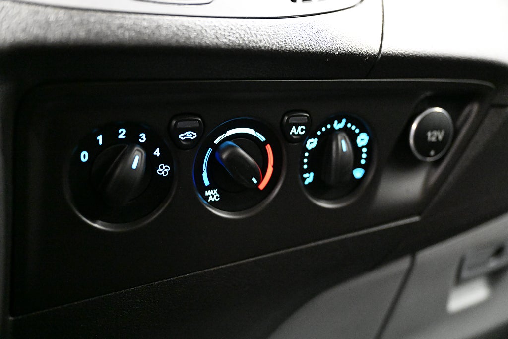 543173bc 4093 caf5 6e40 0000c2292fa2.jpg