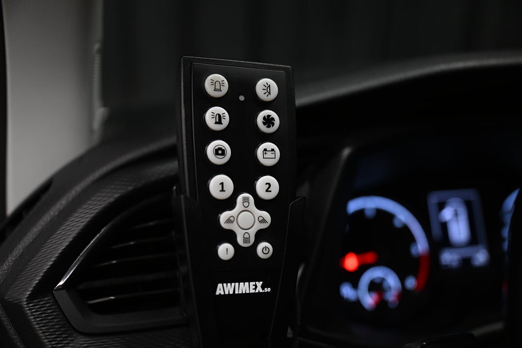 5535b0f2 2be3 6f63 08a9 0000e51b9a93.jpg