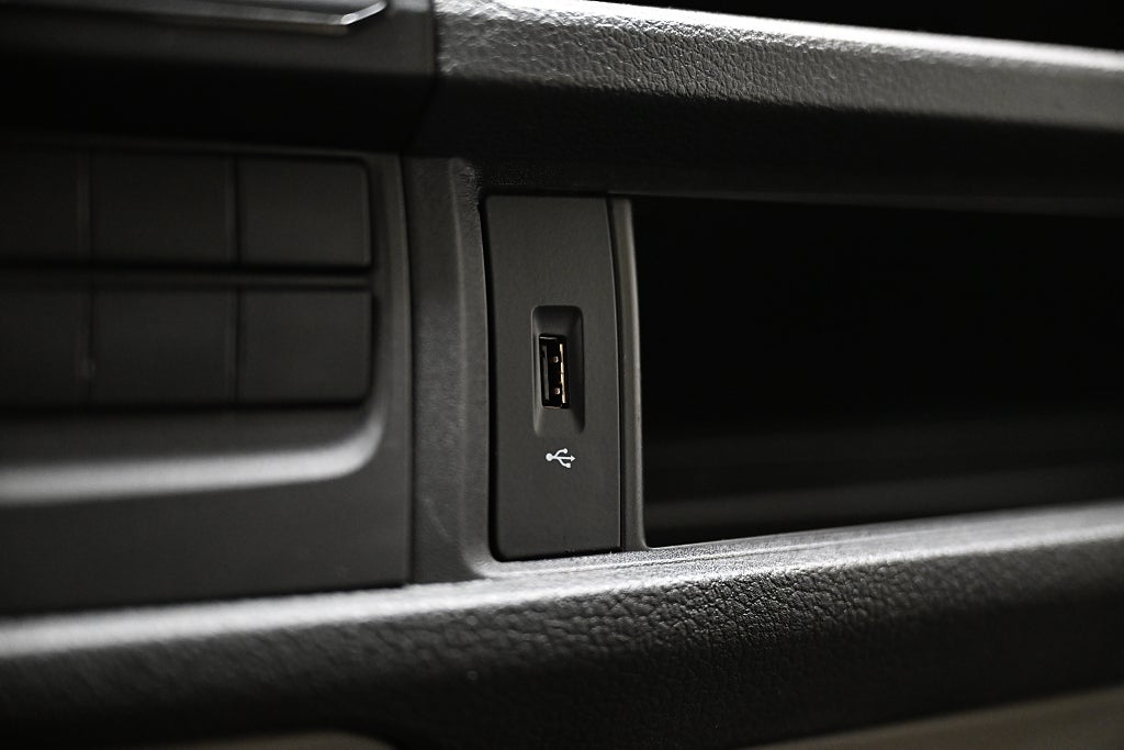 55e3b1db adde 9082 676f 00006bb34f75.jpg