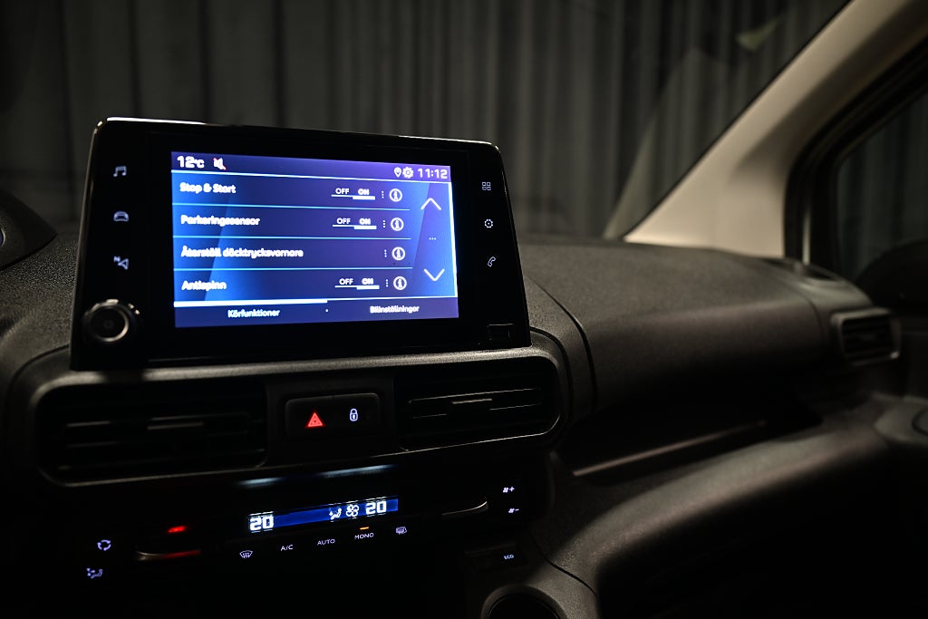 56c8da44 e718 4880 2a0b 00000dbff0da.jpg