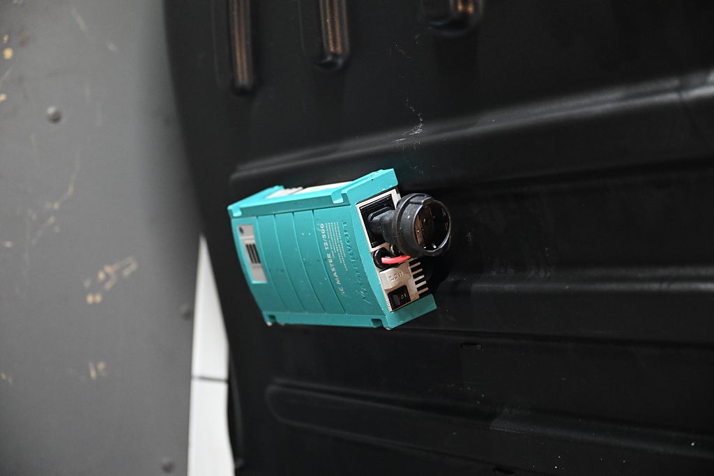 581792aa 99d7 7a30 70a5 0000d9818bdc.jpg