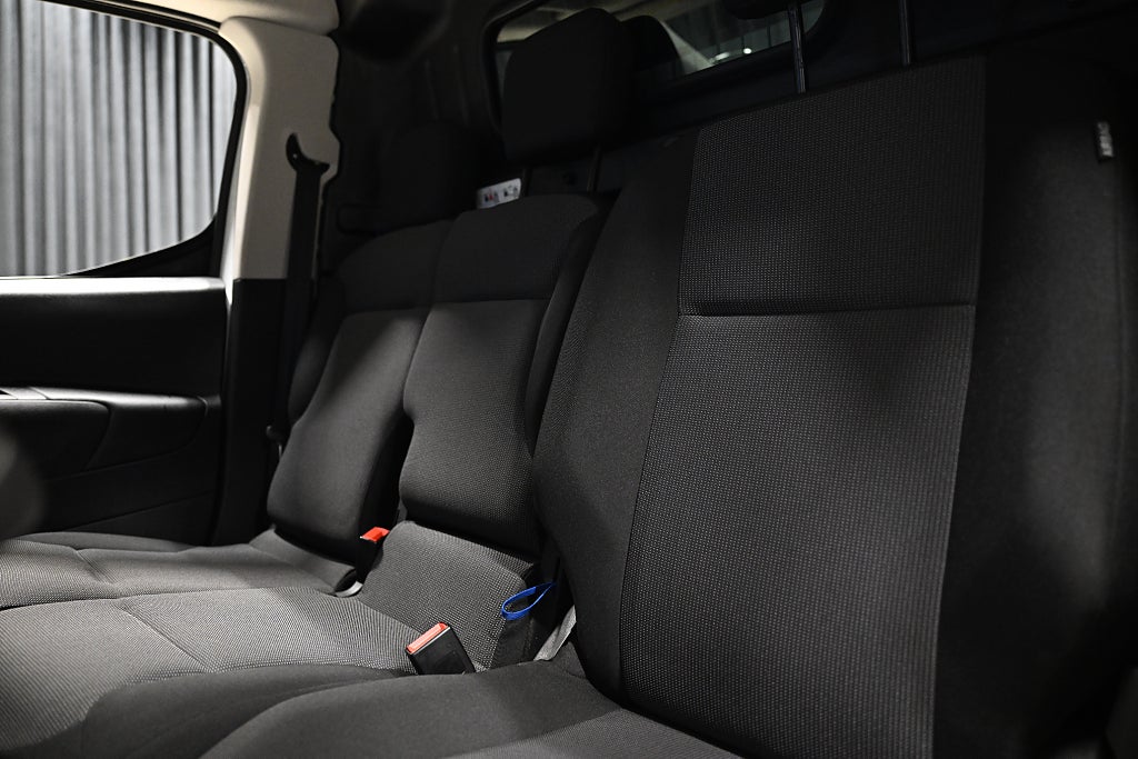 58e21abf 552b 080a 3c41 0000f616dd34.jpg