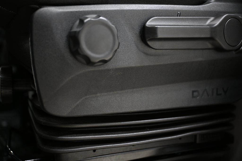 59c53af6 c1d6 3685 6ad7 000018a0b6cb.jpg