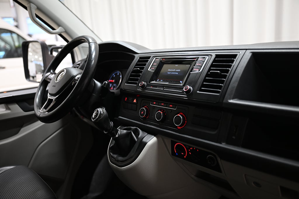 5a72894b df99 b64b d568 0000194b6a38.jpg