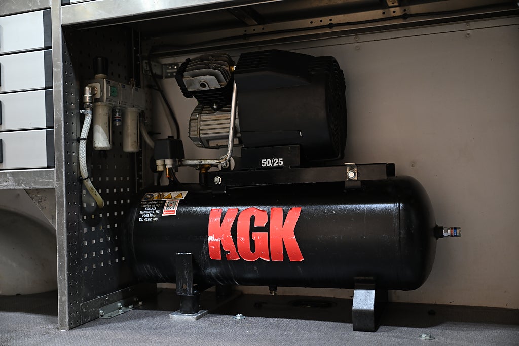 5a8e3632 93a4 82fe 052b 0000a5acd550.jpg