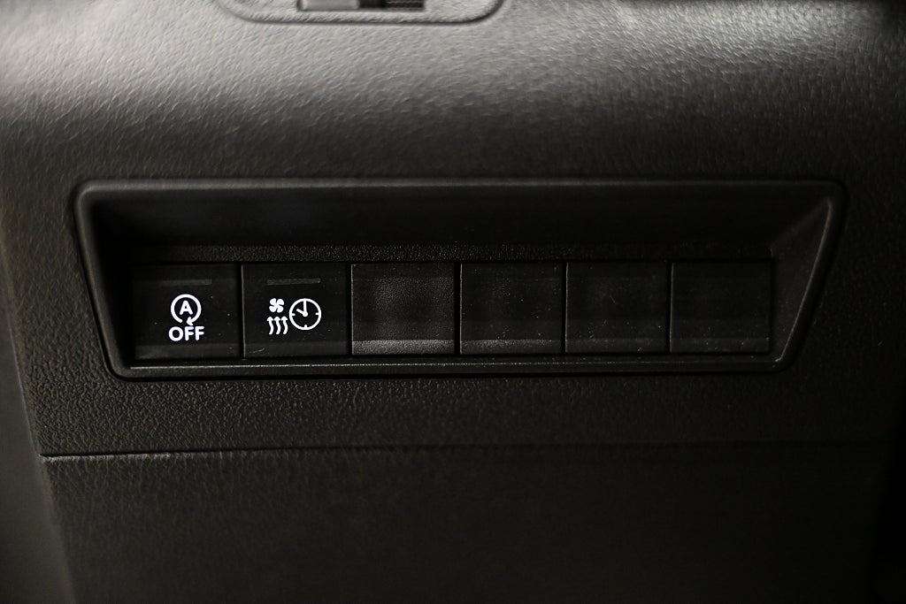 5bedcf74 6446 94d7 0884 00000524b2e0.jpg