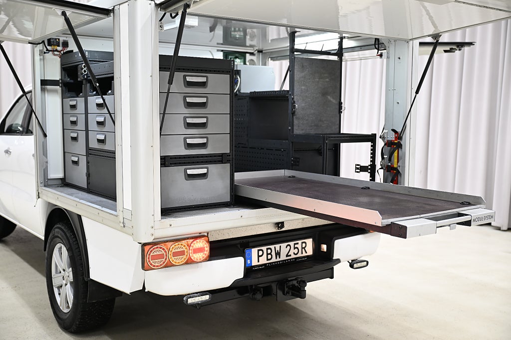 5bf37c3e 019c 4c21 61a9 00005beeb873.jpg