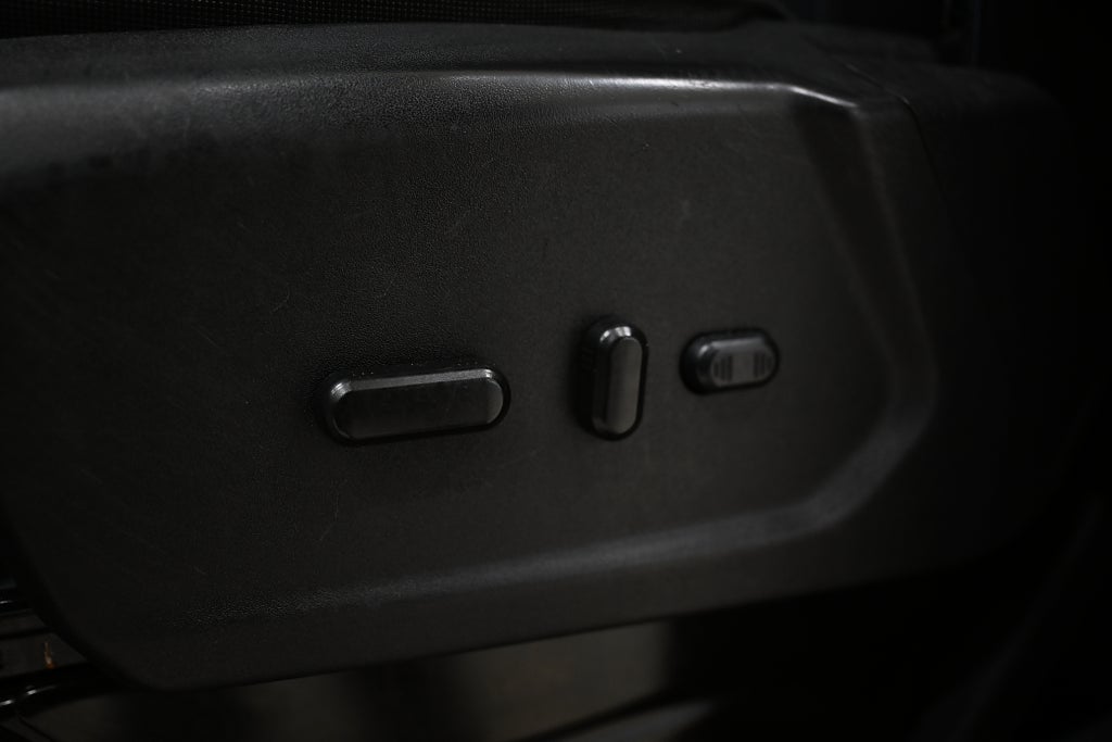 5bf5e5d4 2f2c 9b09 eb2f 000040bbf820.jpg