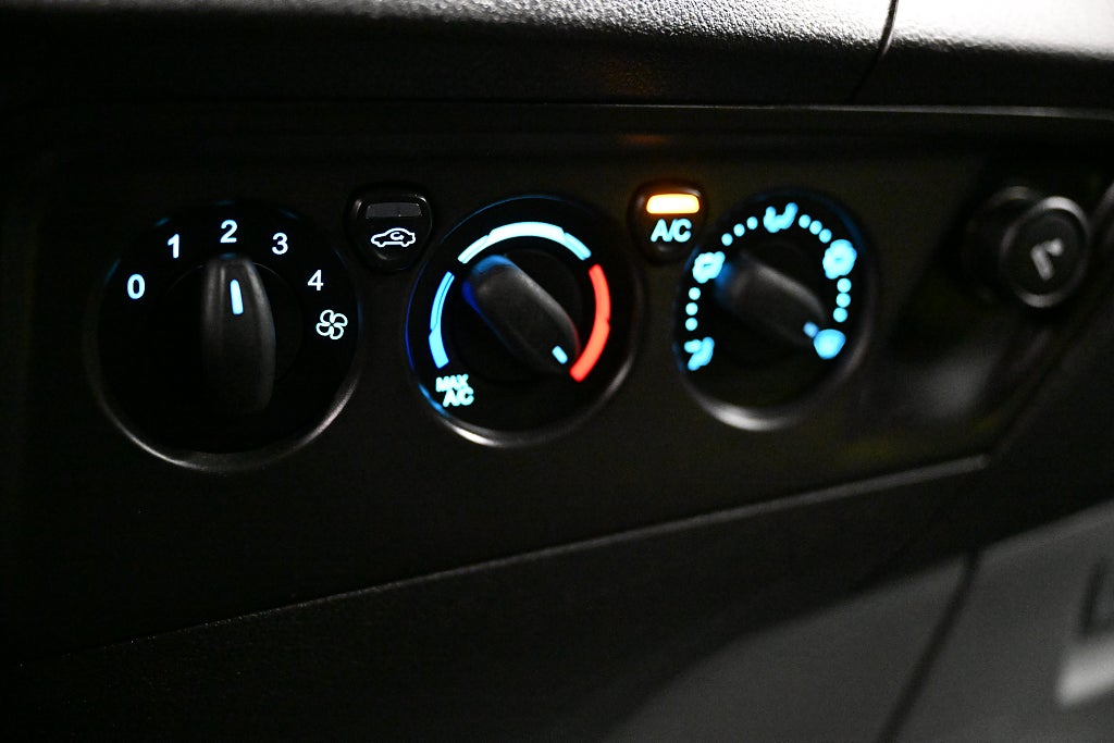 5c092372 8966 8d8e 1dd7 000062990125.jpg