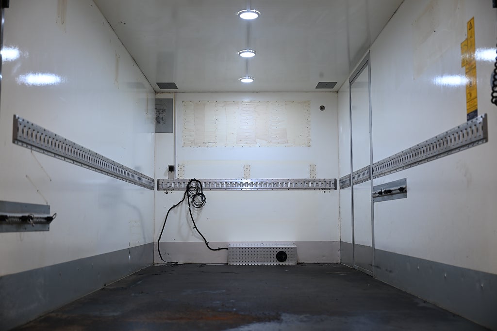 5d32053f 6e46 b5f6 ccdc 0000bfbd8a30.jpg