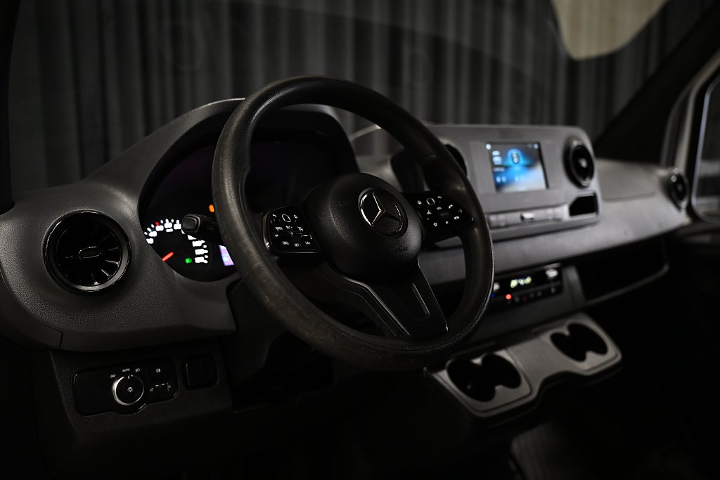 6114fb57 0ef0 6213 1c1f 000080aac575.jpg