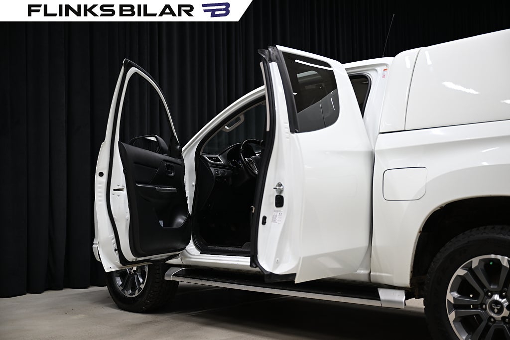 62689640 b9c2 9711 389a 0000b886fed5.jpg