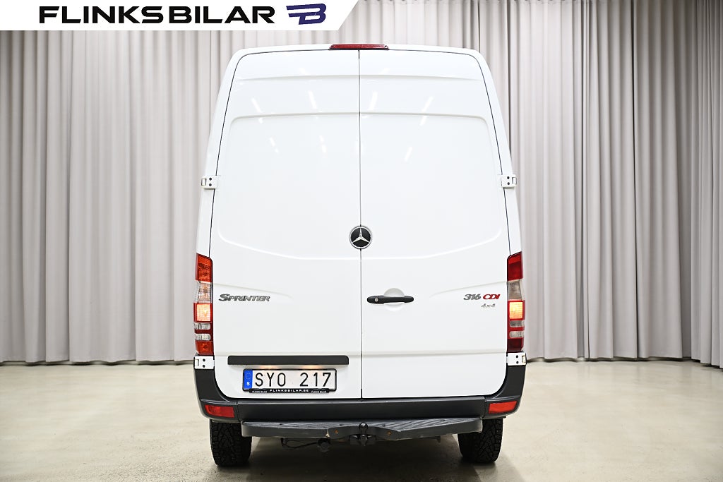 63374f4e b744 6e8d 5d86 00008d12135b.jpg