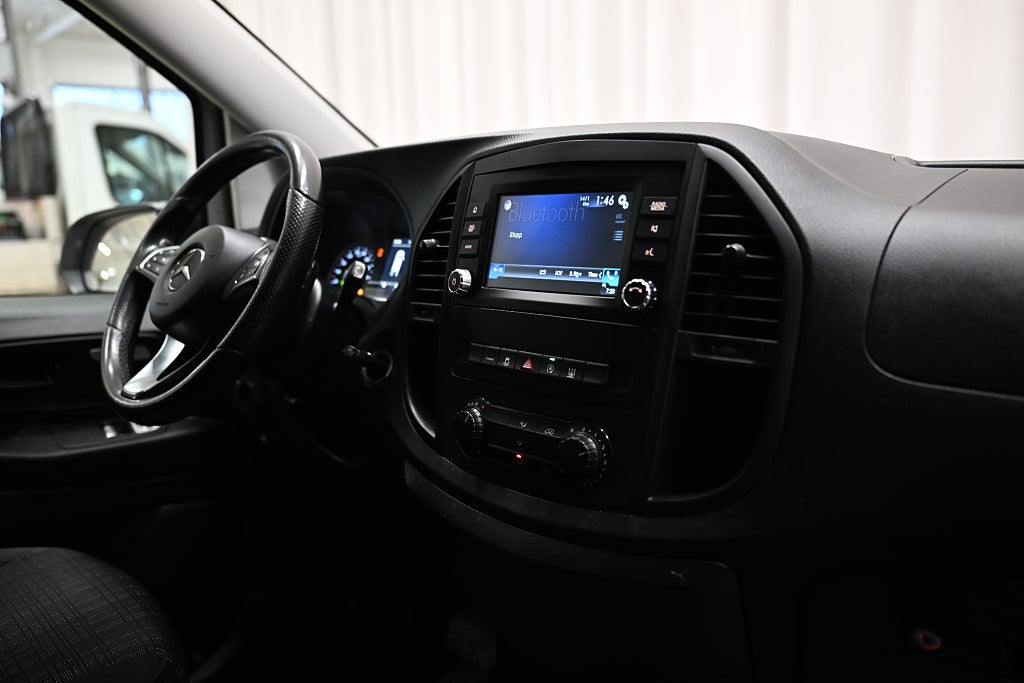 6352c094 51a9 2cb2 23a4 000018a0ed05.jpg