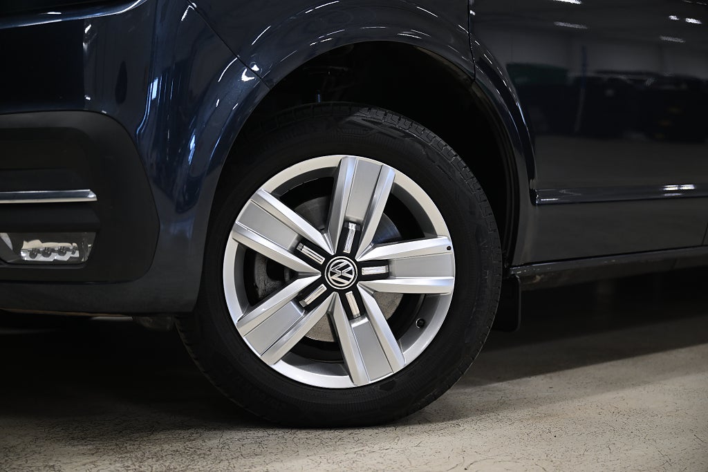 63d91e84 0611 58fd 4ff6 0000ac222897.jpg