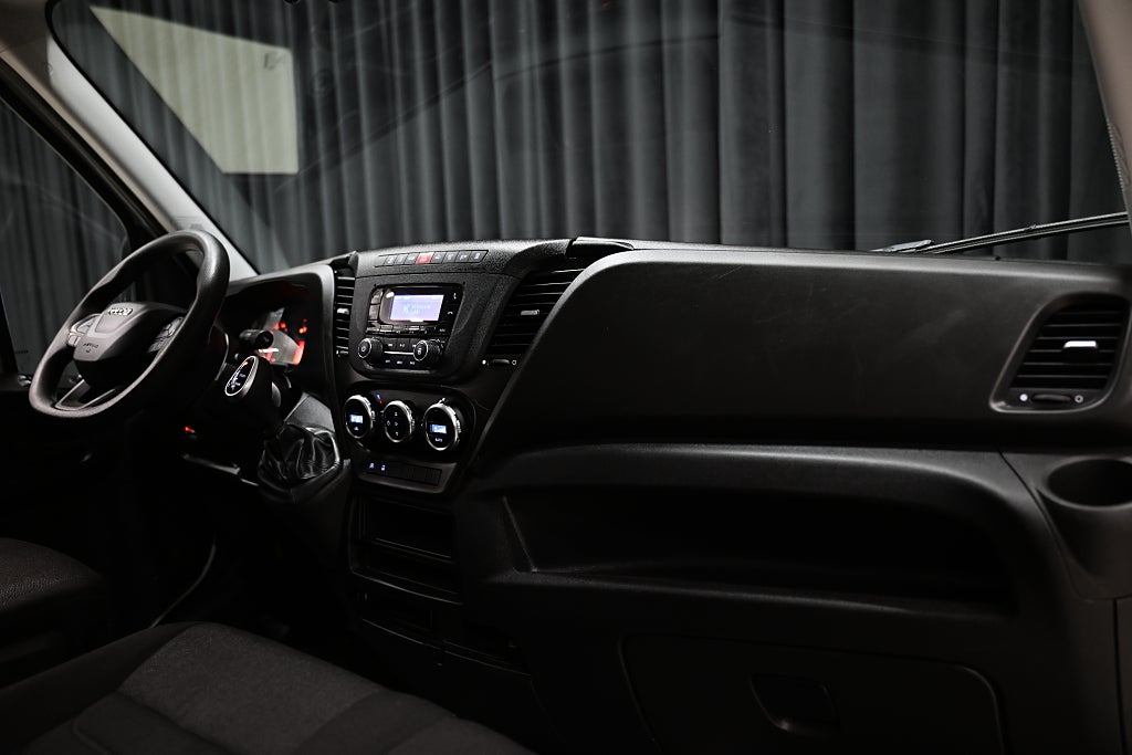 64e836e8 9b09 e27c 6d1a 0000940bb460.jpg