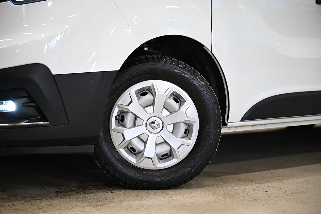 66416226 886b f9f2 2d16 000091c2fa82.jpg