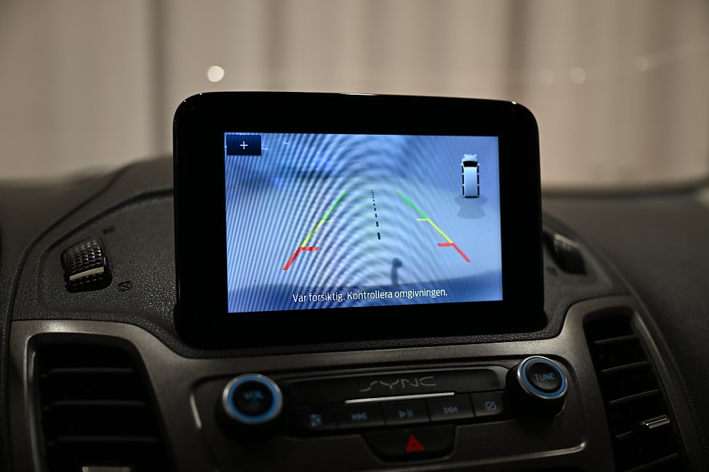 695f0c0e 3302 aebb 87e9 0000a1fa0c34.jpg