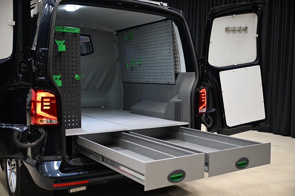 69883559 4b82 1b13 e535 000072a7c329.jpg