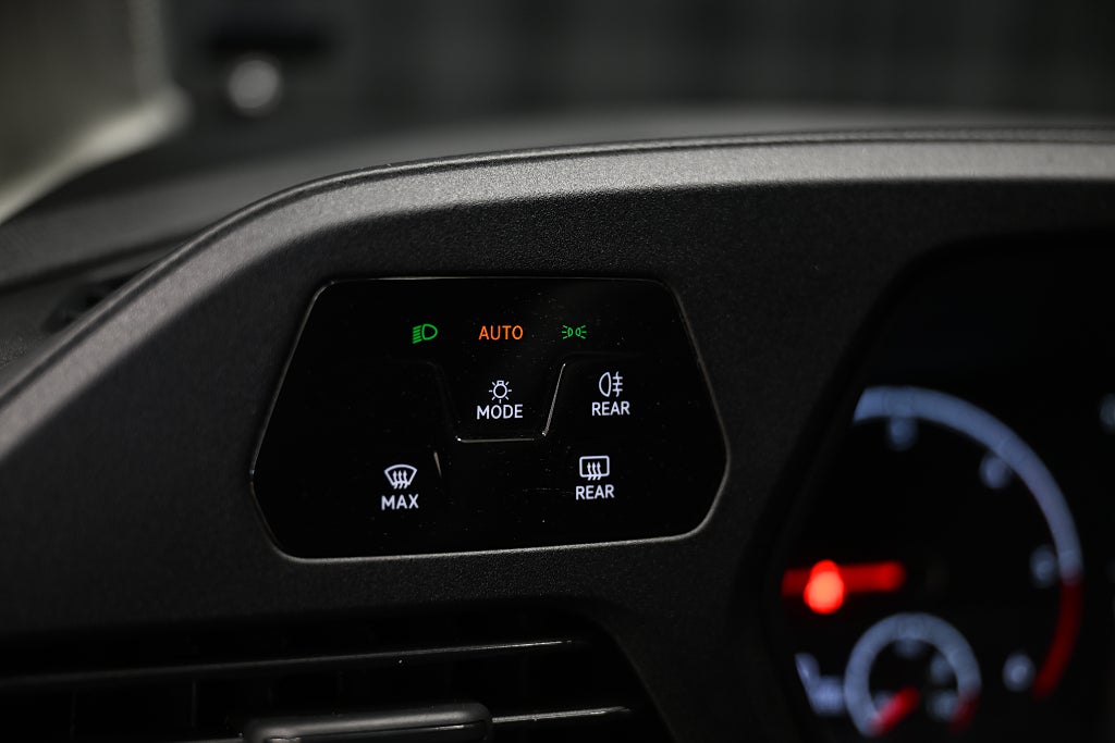 698cc2ab cde5 1bd4 b41c 00001ec548f3.jpg