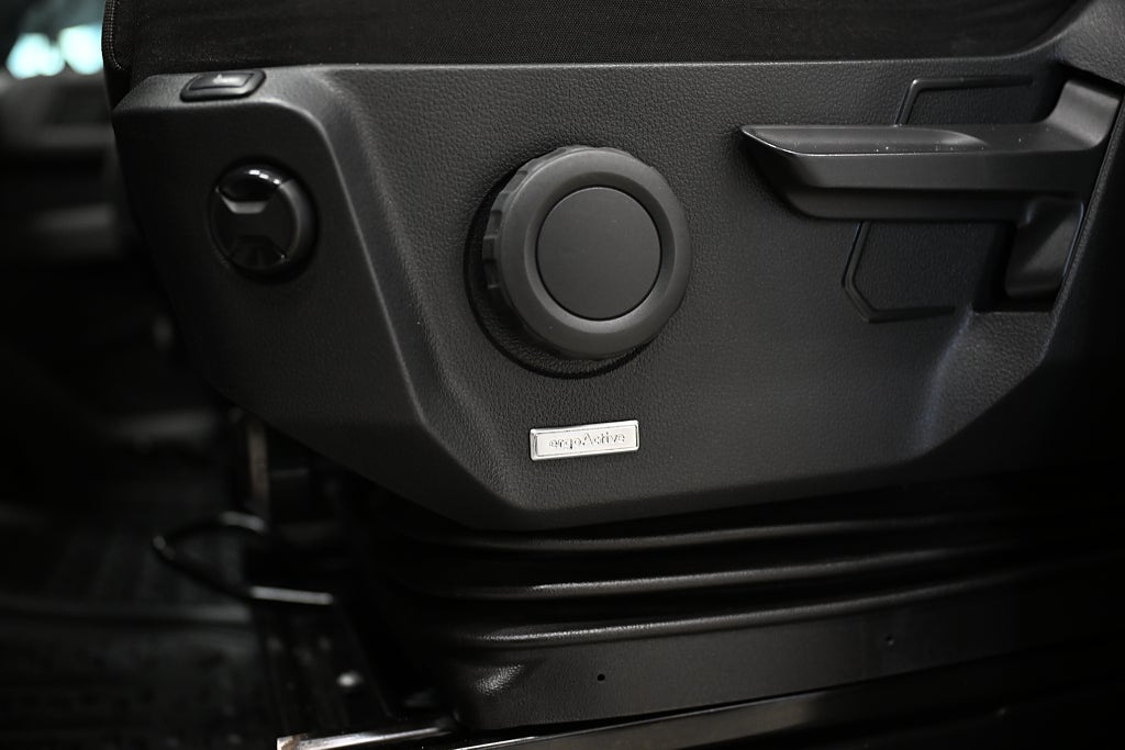 69e2adf0 df05 ddb8 c368 00002e4f8608.jpg