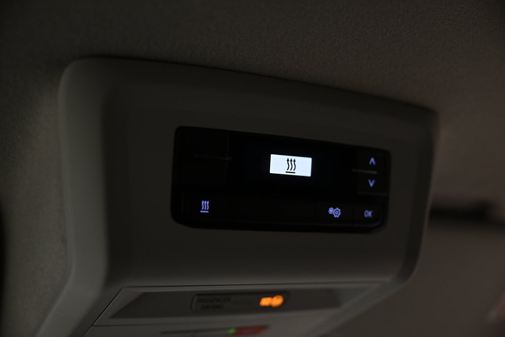 6ba543b7 8c9a 4048 f9f2 00003ed15a7d.jpg