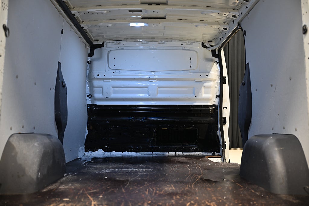 6db95ac3 ea23 f508 219a 00006304bd78.jpg