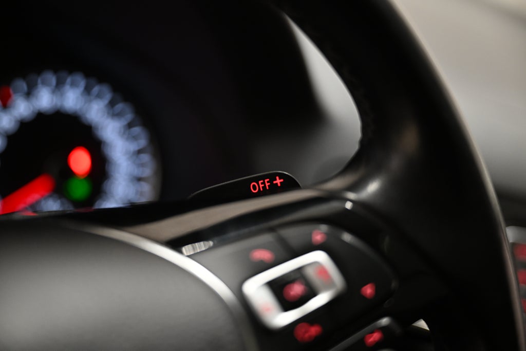 6f7d376a a613 a69a 45e6 0000d122ad0e.jpg