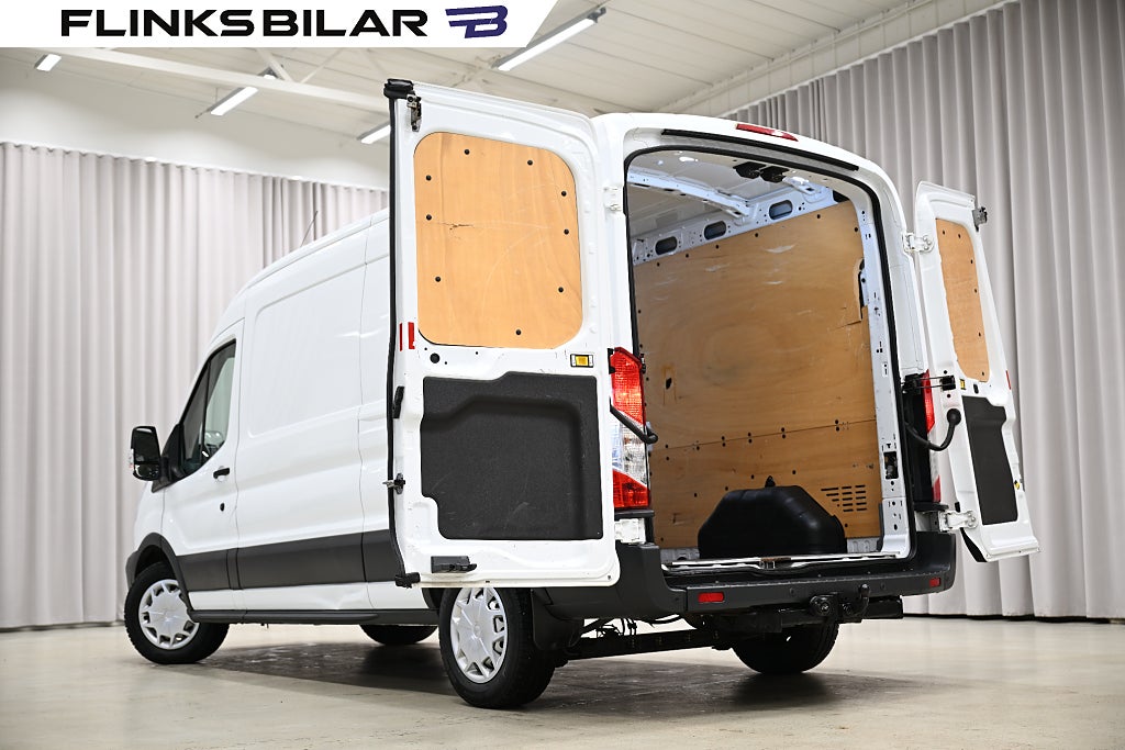 6fe1ae79 0c25 6152 cdbb 000038c9044a.jpg