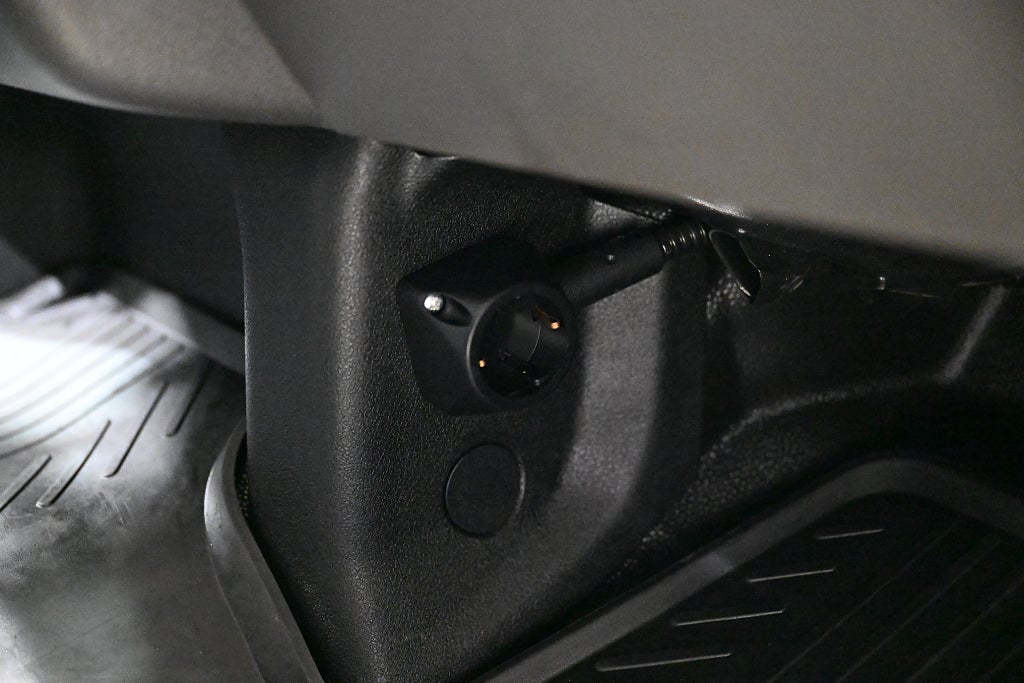 7032c8a2 47d8 2a14 185a 0000215b134d.jpg