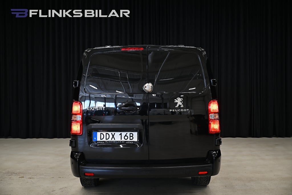 70a46df5 f812 6b4e 558e 0000980336e3.jpg