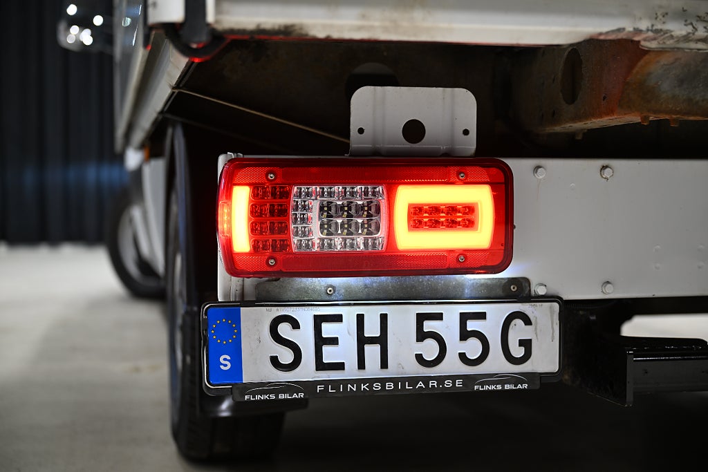 71b90dad cba6 6147 f7c2 00002e3029b7.jpg