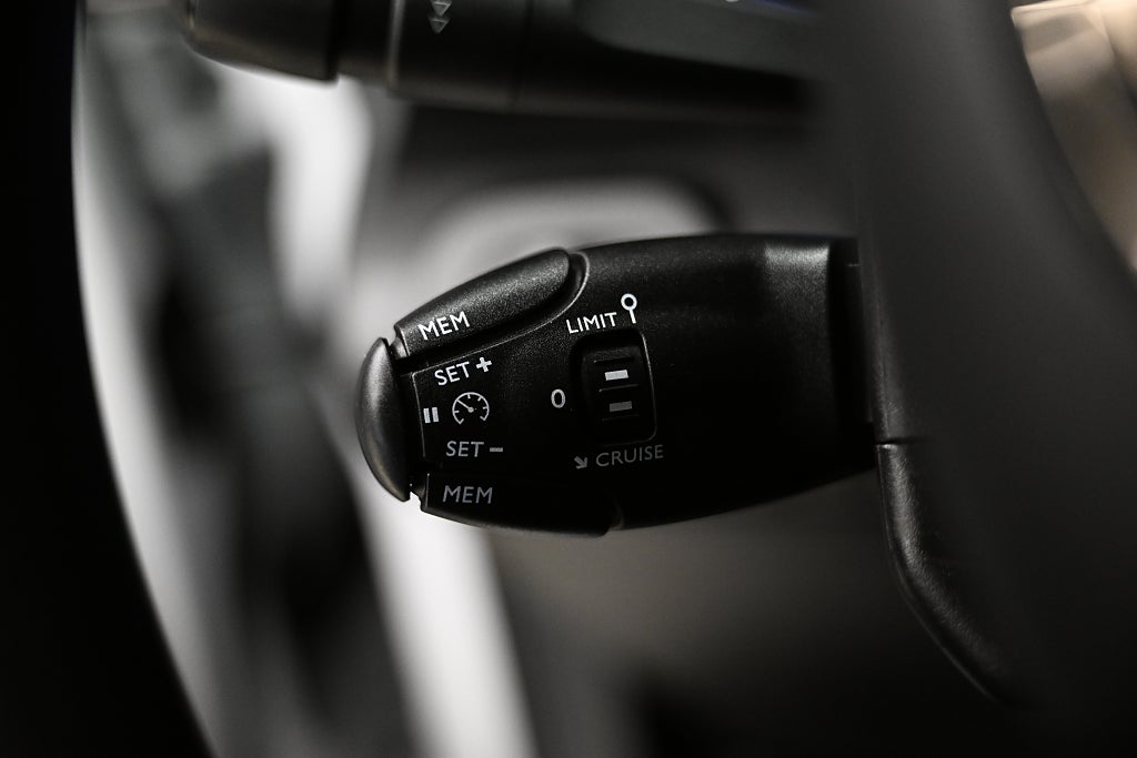 71f5a3f3 75bf 1725 e1b1 00008c189266.jpg