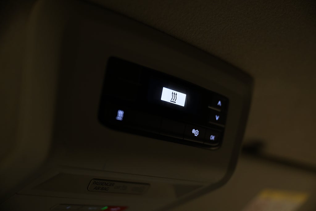 7308b41c bc53 22a4 cdb7 0000de6abb57.jpg