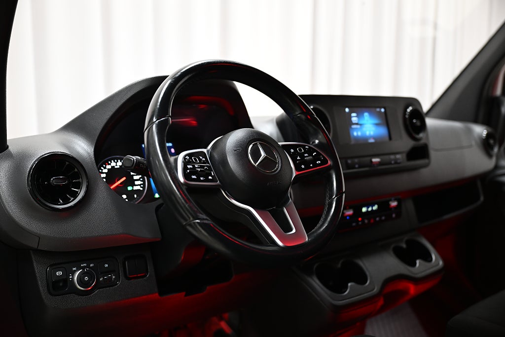 73c34b7f 6e87 d986 69da 0000c84fd0ee.jpg