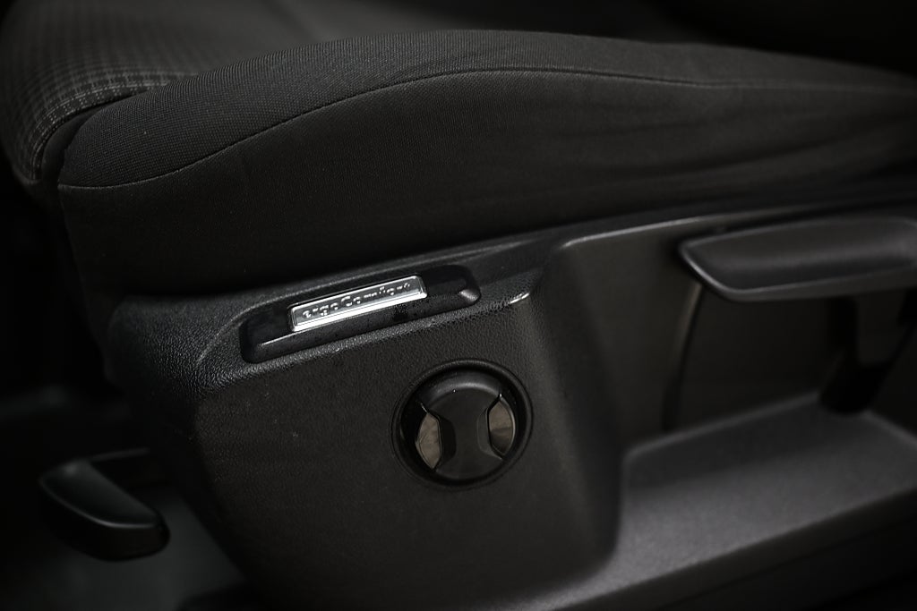 76ff364d f838 2552 5181 000006c7e48f.jpg