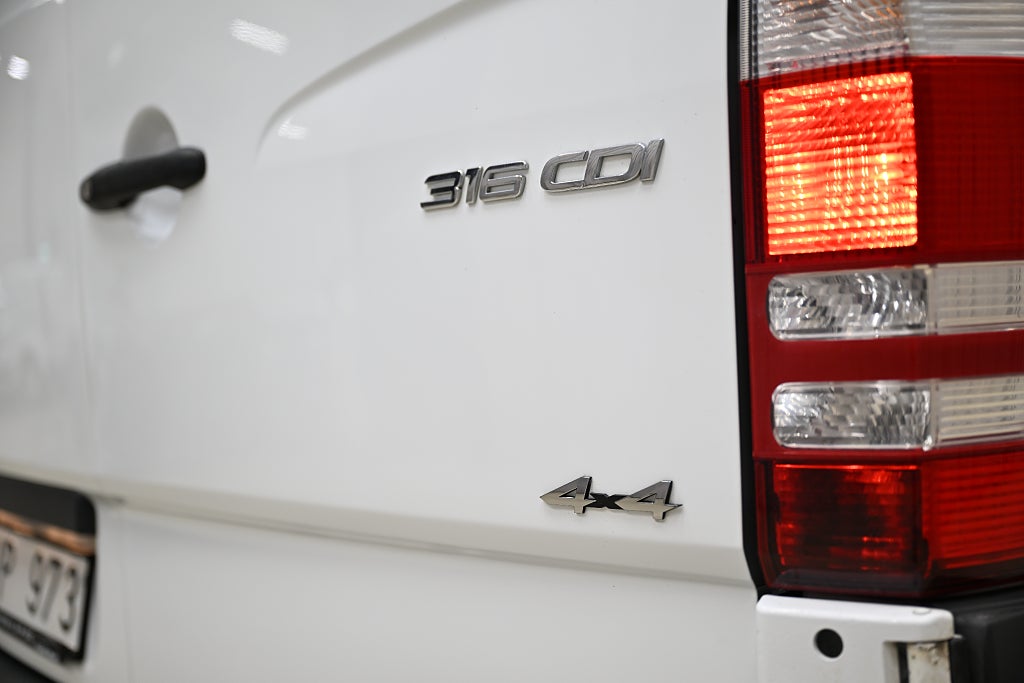 7acb6ce1 24fa bba1 e32c 000017f32f88.jpg