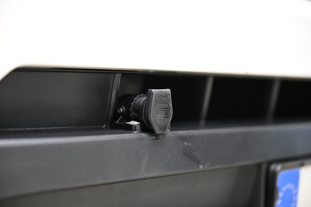 7efe1345 cb49 909a f89c 00007bde247a.jpg