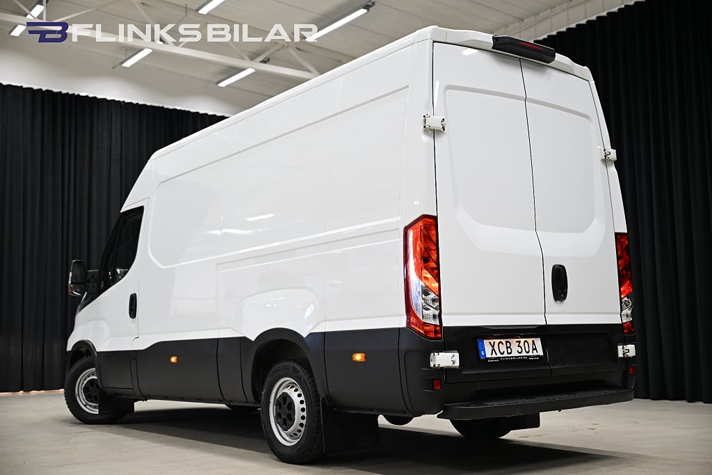 805c353e dc0a 16ec 00b0 000037f05edf.jpg