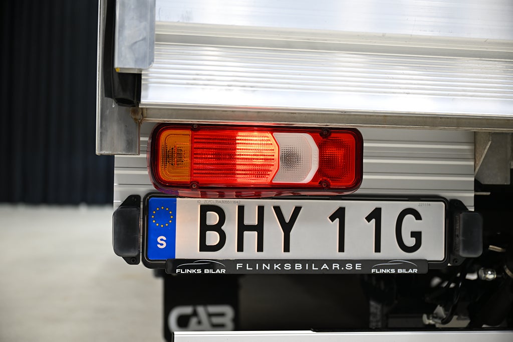80ac34de 6067 ece9 d018 00000c808da7.jpg