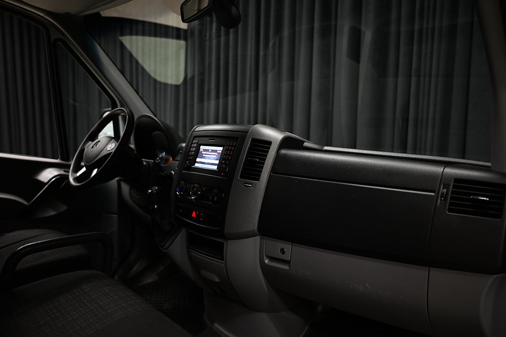 81ea8096 b3e8 b178 e9d8 0000053a48f3.jpg