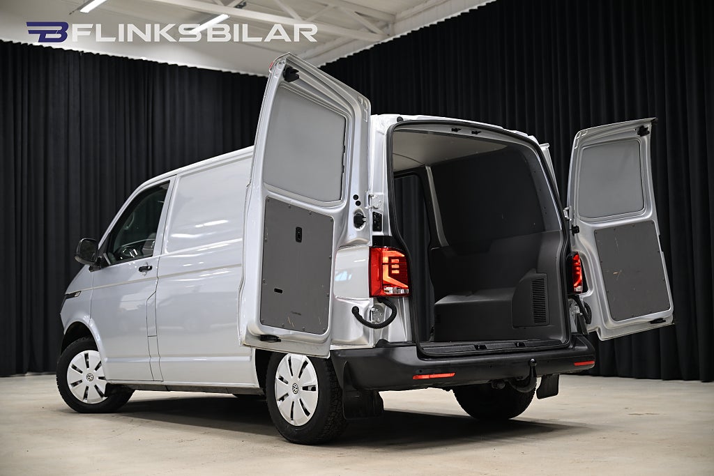 82818db3 27b8 55e0 f546 00002097fb27.jpg