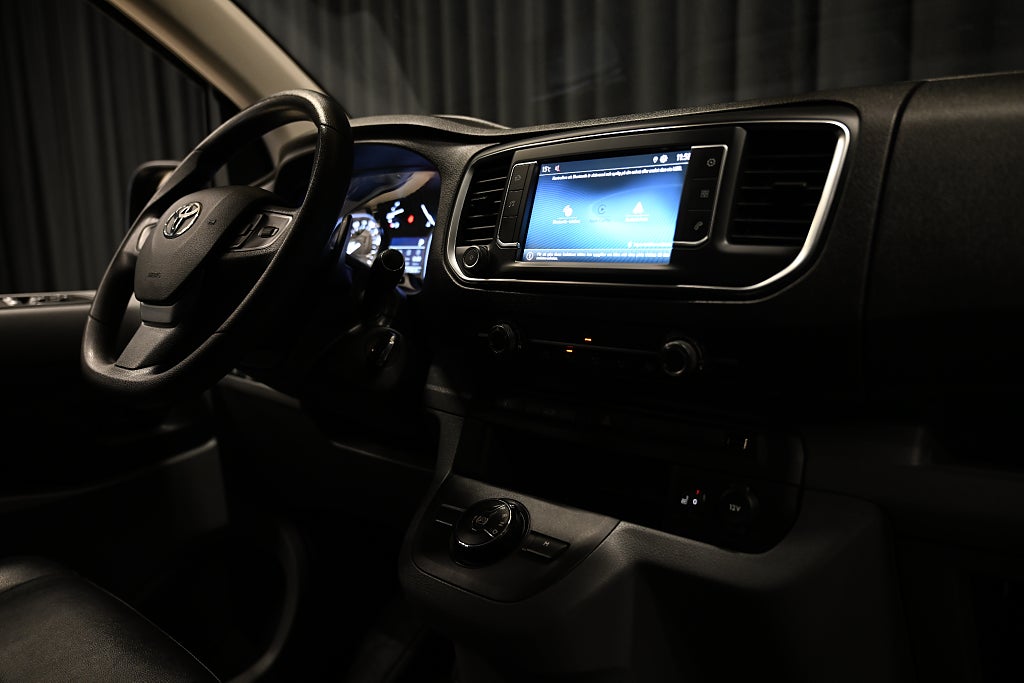 82b05678 85c0 98d8 67d5 000080ac3387.jpg