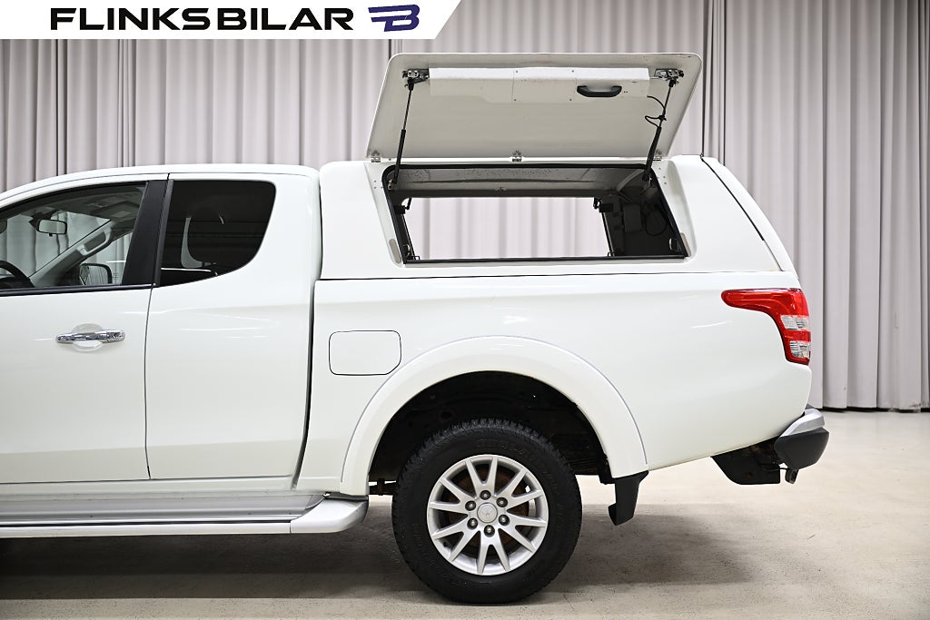 8359984d 35f7 418f 204b 00007ddf814b.jpg