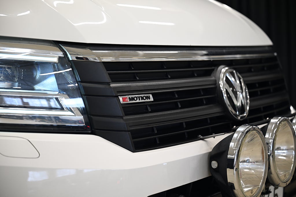 88048eb2 acec 2d5c 288c 0000d2264ffc.jpg