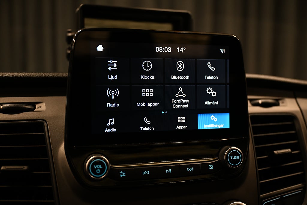 8851b097 5705 bf4e 571a 0000a4eaaa8a.jpg