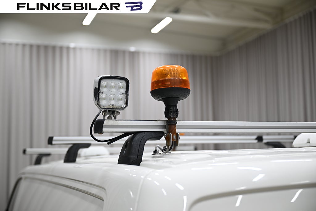 89d81b3a 1647 4697 068b 000083150de7.jpg